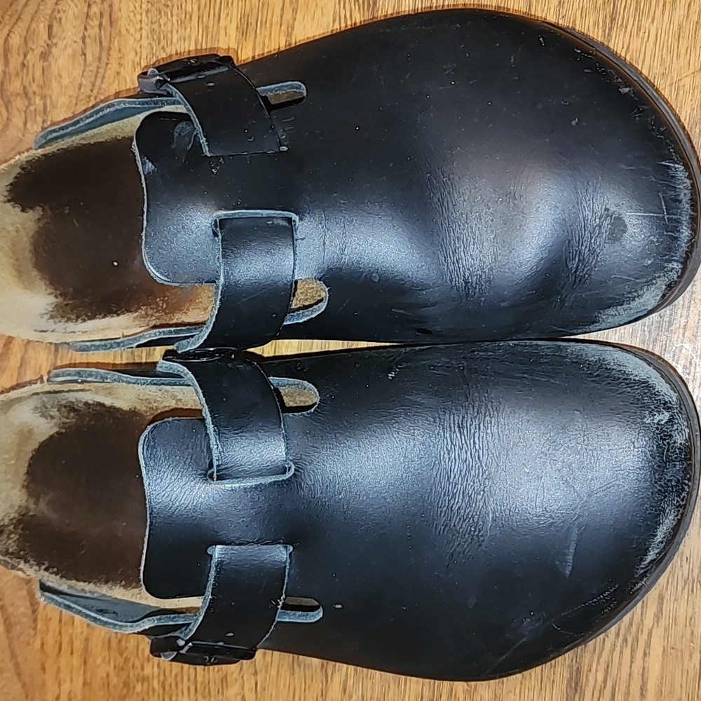 Birkenstock Black Slip-On Shoes - Picture 2 of 5